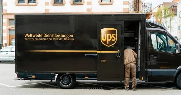 Ups World Express factory